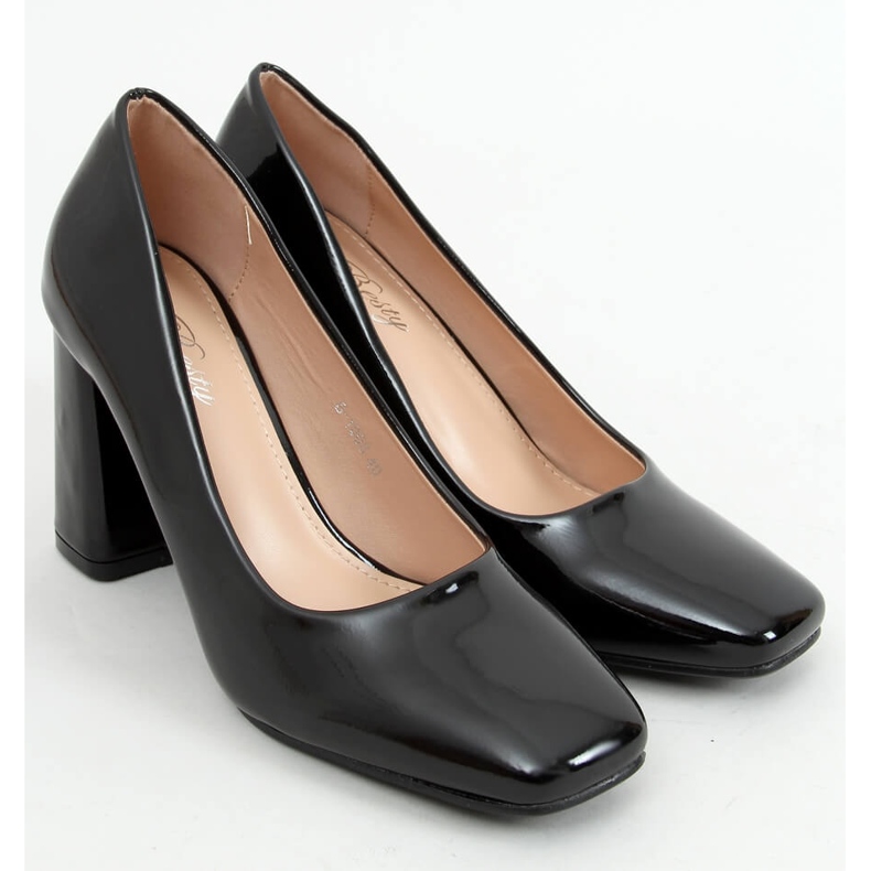 Pompe pe stâlpul negru S-1008 Negru 1