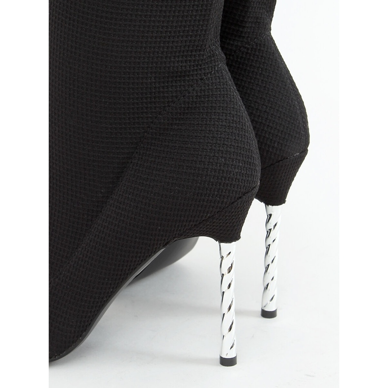 Cizme negre peste genunchi pe șosete cu toc înalt TM032 Negru 1