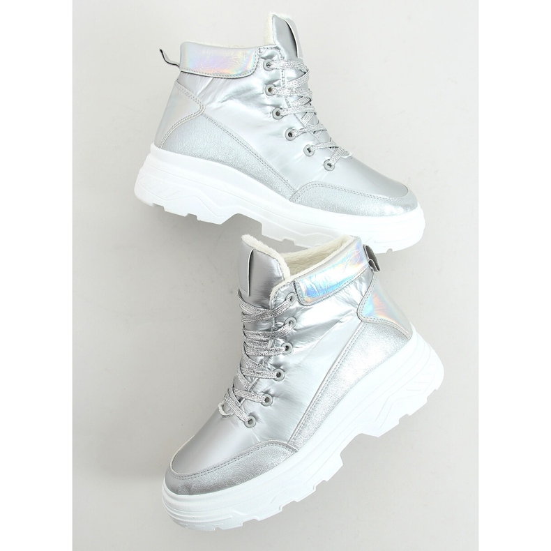 Încălțăminte sport izolată argintiu FA-3357 Argintiu 1