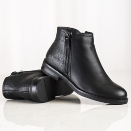 Clowse Cizme casual cu imprimeu șarpe negru 1 Clowse Cizme casual cu imprimeu șarpe negru 1