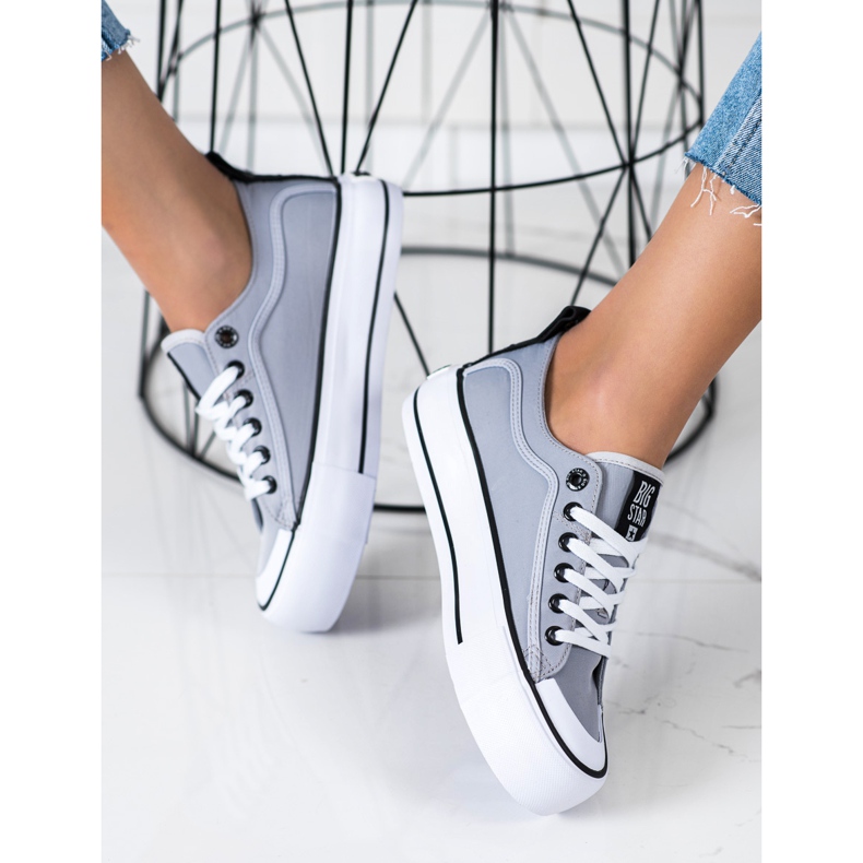 Adidași pentru femei Big Star II274023 gri 2