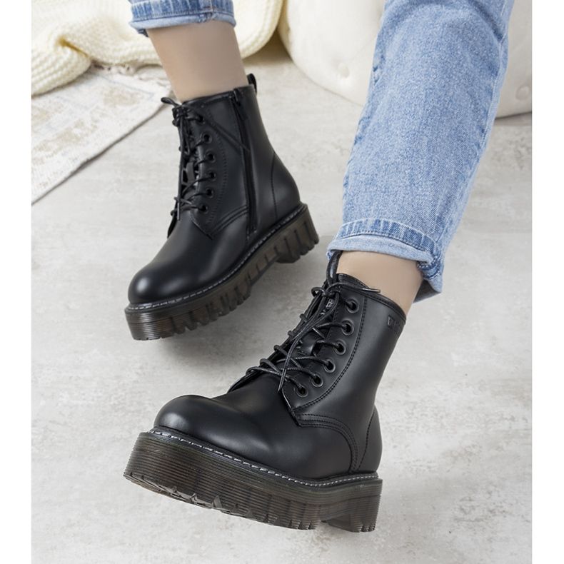 Cizme de damă negre de la Big Star Lozano negru 1