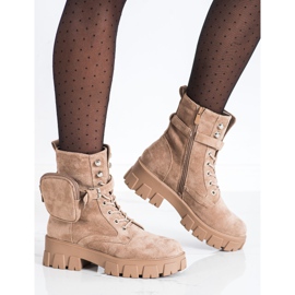 Lucrători din piele de căprioară cu buzunar VINCEZA bej 2