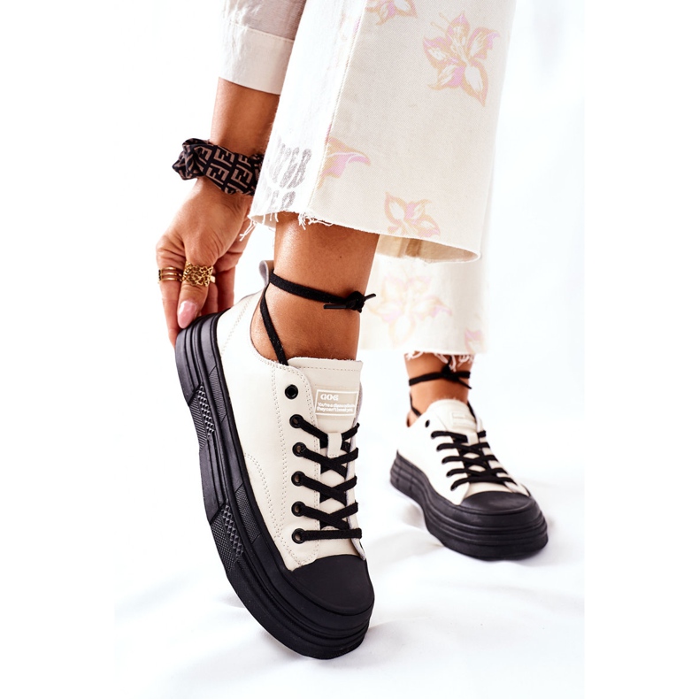 Adidași calzi pentru femei GOE II2N4036 Alb negru 2