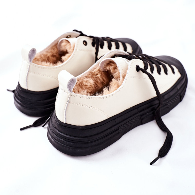 Adidași calzi pentru femei GOE II2N4036 Alb negru 1