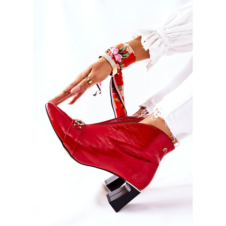 Cizme de piele pe un post Maciejka Red 05262-08 roșu 2