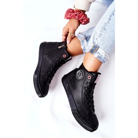 Adidași izolate pentru femei Cross Jeans High Black II2R4009C negru 1