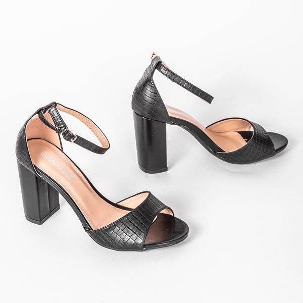 Sandale negre pe un post Milano negru 1
