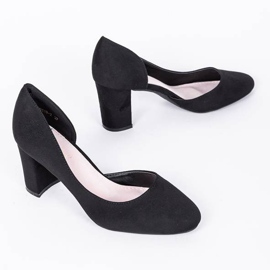 Pompe negre pe stâlpul Harperry negru 1