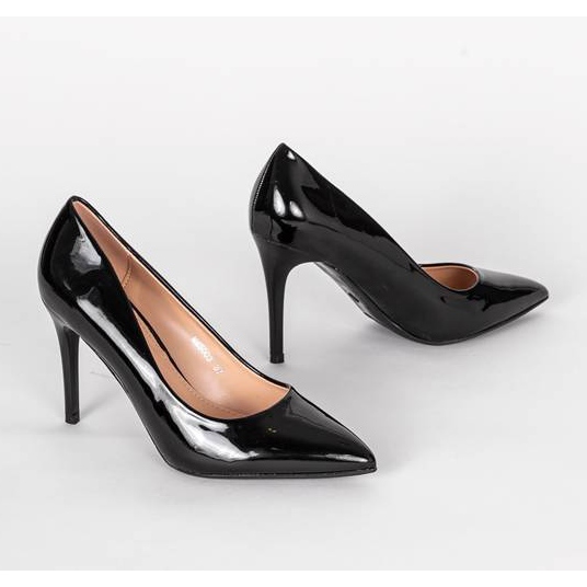 Tocuri înalte negre cu partea superioară lăcuită din aprilie negru 1 Tocuri înalte negre cu partea superioară lăcuită din aprilie negru 1