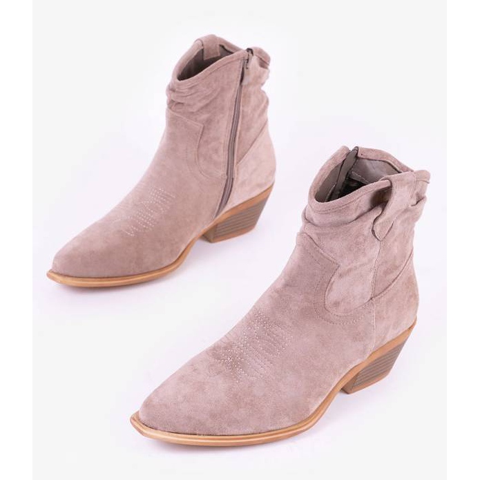 Cizme de cowboy maro-gri pe postarea Bowi Bowi 1