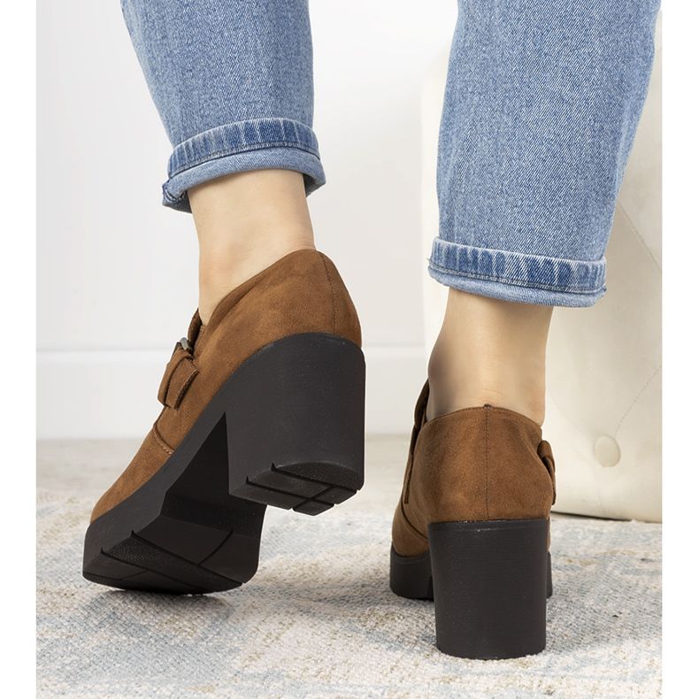 Pantofi bej pe post Leonie kaki 1