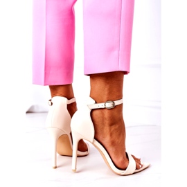 Sandale elegante pe toc înalt Lu Boo bej 4 Sandale elegante pe toc înalt Lu Boo bej 4