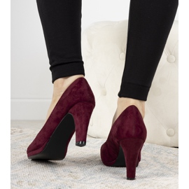 Pompe burgundă pe un stâlp din piele ecologică Sara roșu multicolor 1