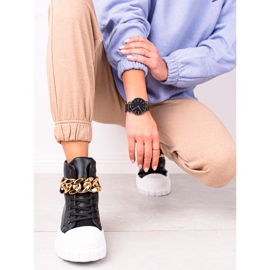 Seastar Adidași cu lanț negru 1 Seastar Adidași cu lanț negru 1