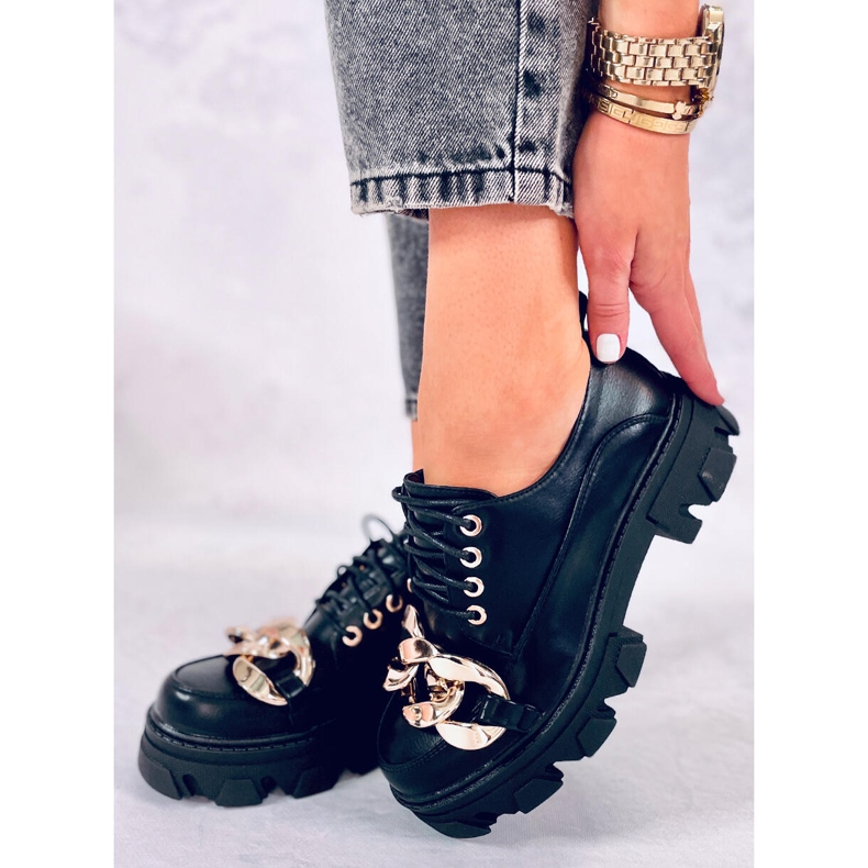 Pantofi de dama Tony Black cu lant negru 1