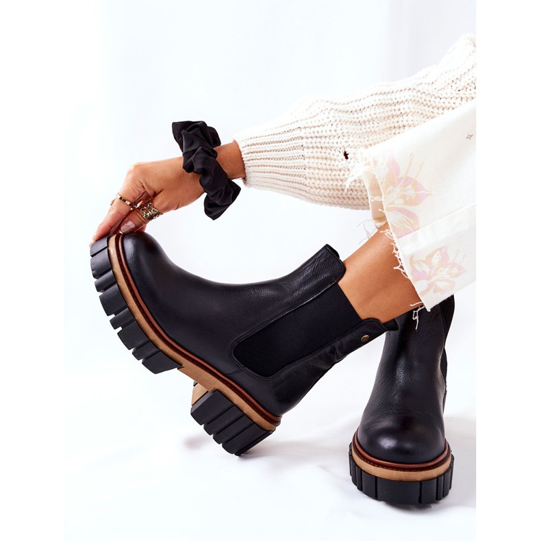 Maciejka Cizme negre de lucru din piele 05312-01 negru 2