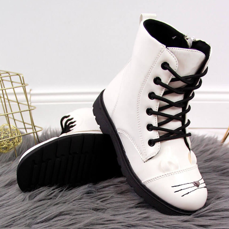 Ghete albe pentru fete izolate Jr EVE319B 1