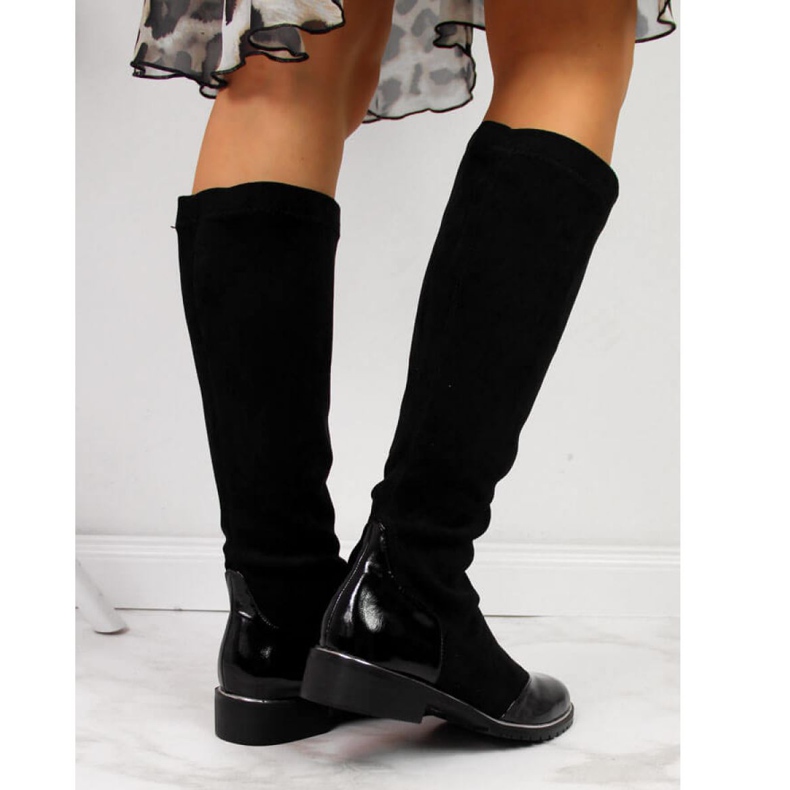 Cizme izolate din piele de căprioară neagră Filippo W PAW289 negru 2