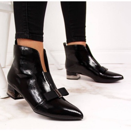 Cizme tăiate cu arc T.Sokolski W SCA145 negru 1