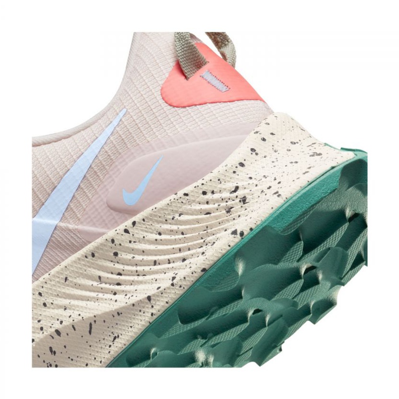 Pantofi de alergare Nike Pegasus Trail 3 W DA8698-600 roz 2 Pantofi de alergare Nike Pegasus Trail 3 W DA8698-600 roz 2