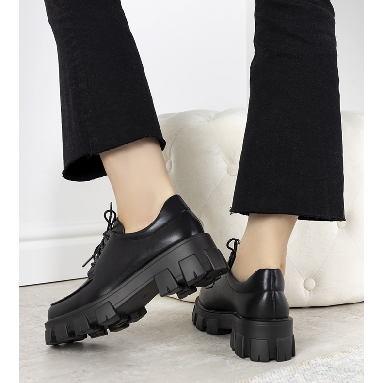 Pantofi negri pe talpa Lamare groasă negru 1