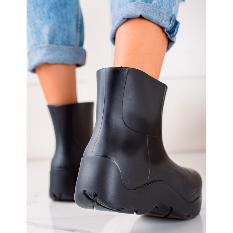 TRENDI Galoshe pe platforma de modă negru 1