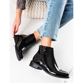 Cizme lacuite negre VINCEZA negru 1