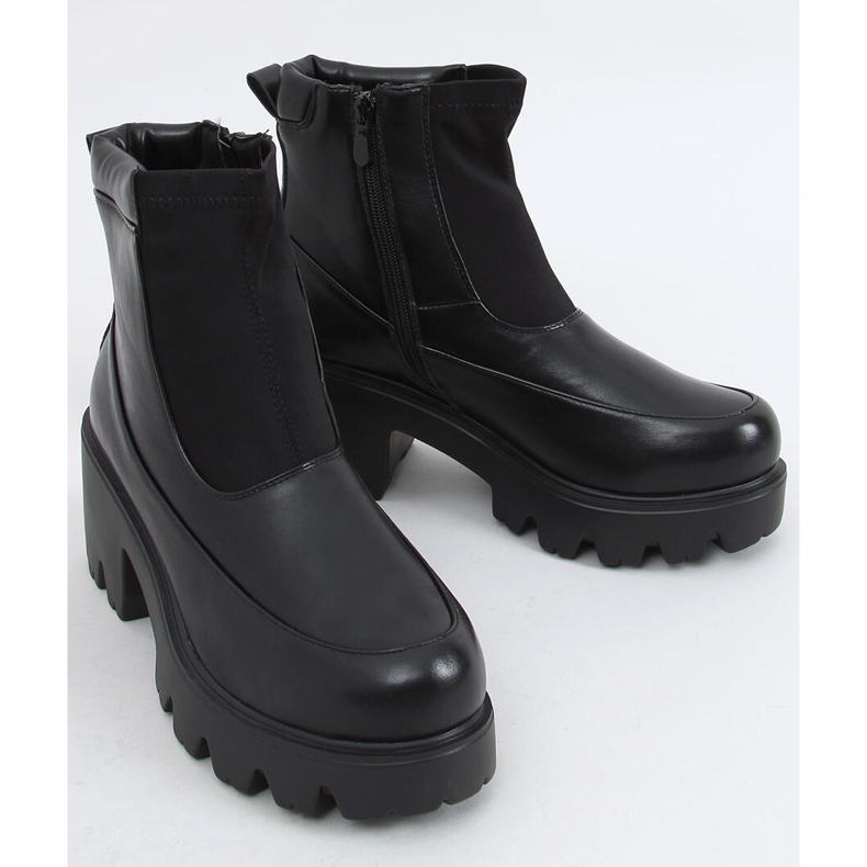 Cizme negre pe tălpi groase CH19208 Negre negru 1
