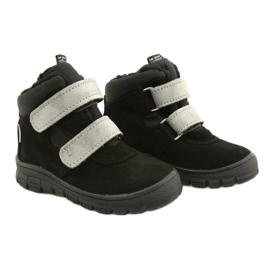 Cizme impermeabile negre cu velcro Mazurek 1360 negru gri 4 Cizme impermeabile negre cu velcro Mazurek 1360 negru gri 4