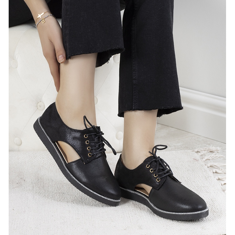 Pantofi Karley negri, cu tăietură joasă, strălucitori negru 1