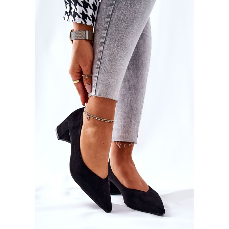 PG1 Pompe din piele intoarsa pe un post negru Rossie 1