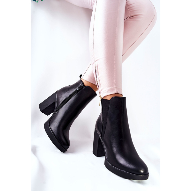 PG1 Cizme De Piele Pe Un Post Negru Linari 2