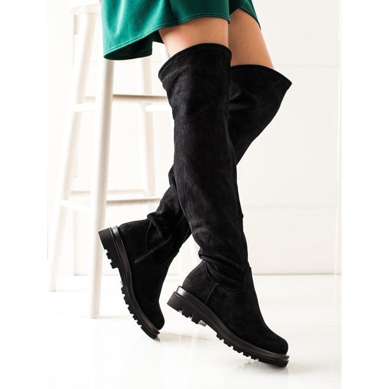 Goodin Muschetari negri caldi negru 1 Goodin Muschetari negri caldi negru 1