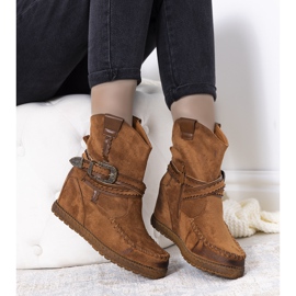 Cizme izolate de damă de cămilă în stilul boho Hanson maro 1