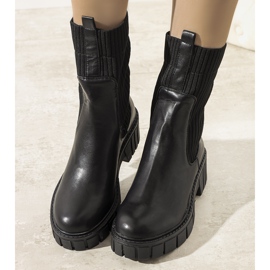 Cizme izolate negre de la Sanders negru 1 Cizme izolate negre de la Sanders negru 1