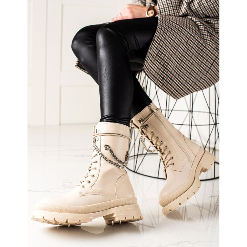 Bona Lucrători cald cu un lanț bej 1