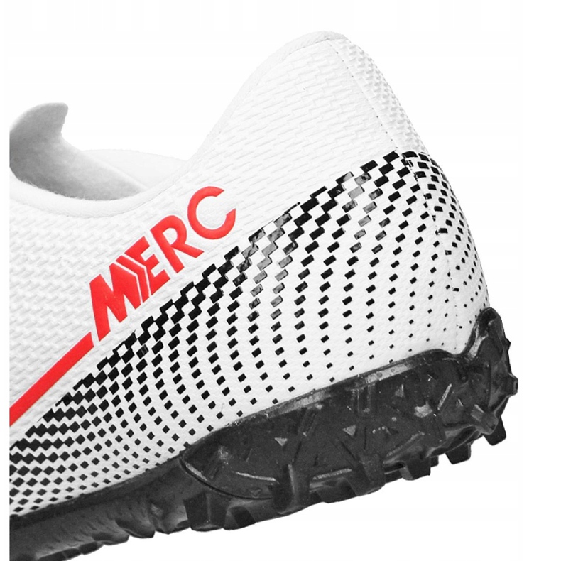 Pantofi de fotbal Nike Vapor 13 Academy Tf Jr AT8145-160 alb 2 Pantofi de fotbal Nike Vapor 13 Academy Tf Jr AT8145-160 alb 2