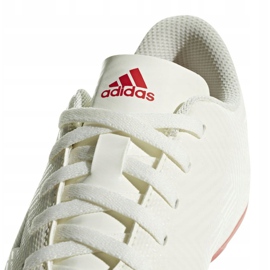 Ghete de fotbal Adidas Nemeziz 18.4 FxG Jr CM8510 alb 4