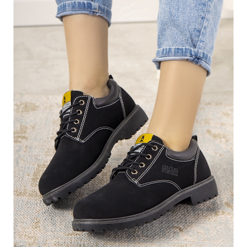 Pantofi negri pe o talpă Pelland groasă negru 2