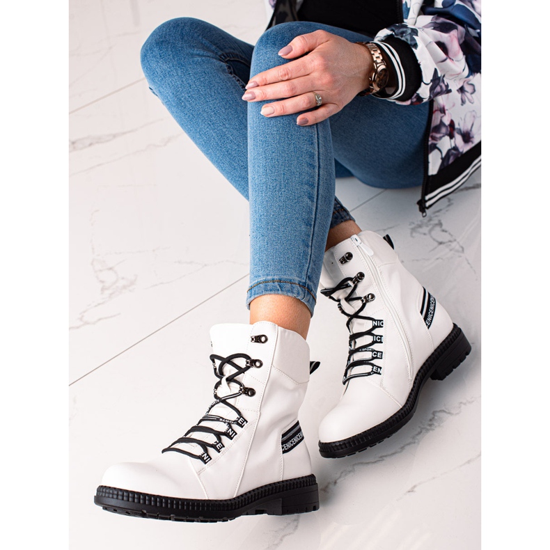 Groto Gogo Muncitori Albi Calzi 1