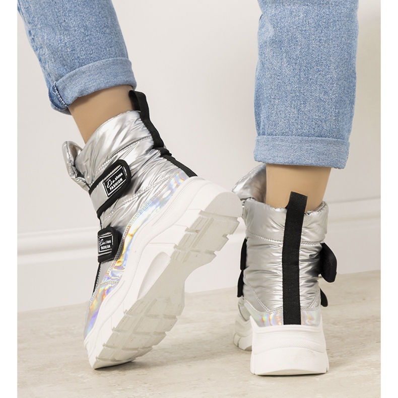 Cizme de zapada argintii cu Velcro Comforte 1