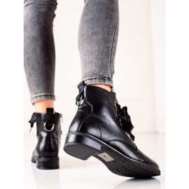 Evento Cizme cu legătură decorativă negru 1