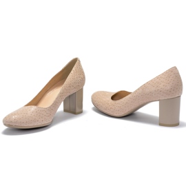 Marco Shoes Pantofi Marco bej neted și confortabil 1
