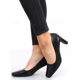 Pompe pe stâlpul Ester Black negru 4