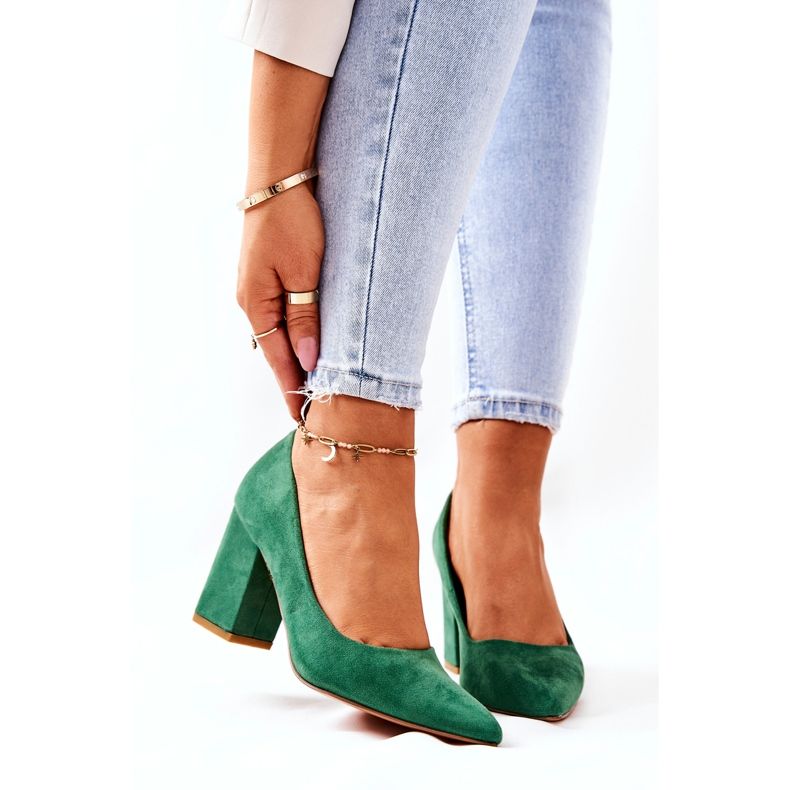 WS1 Pompi Pe Un Stalp De piele intoarsa Verde Florena 1