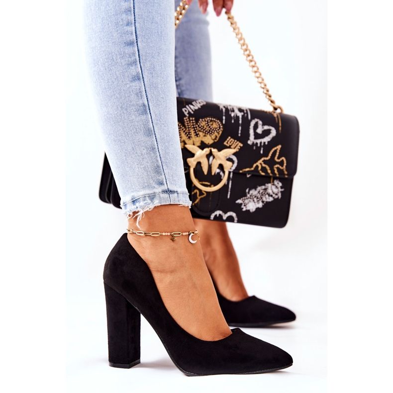 WS1 Pompe din piele intoarsa pe o bara neagra Valoris negru 2