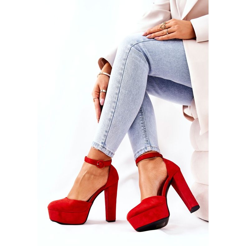 WS1 Pompe Pe O Platformă Post Red Netel Suede roșu 1