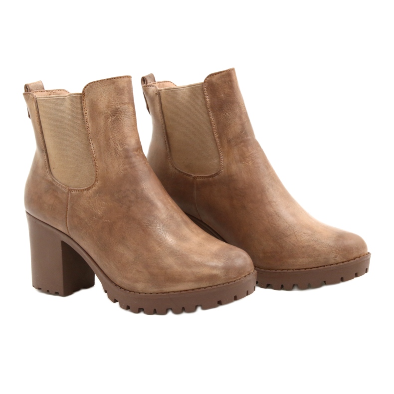 Cizme bej pe postul Auger maro 4