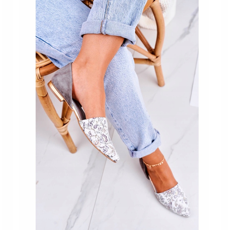 Elegante balerini din piele cu flori Laura Messi 1110 Alb roz multicolor 2 Elegante balerini din piele cu flori Laura Messi 1110 Alb roz multicolor 2